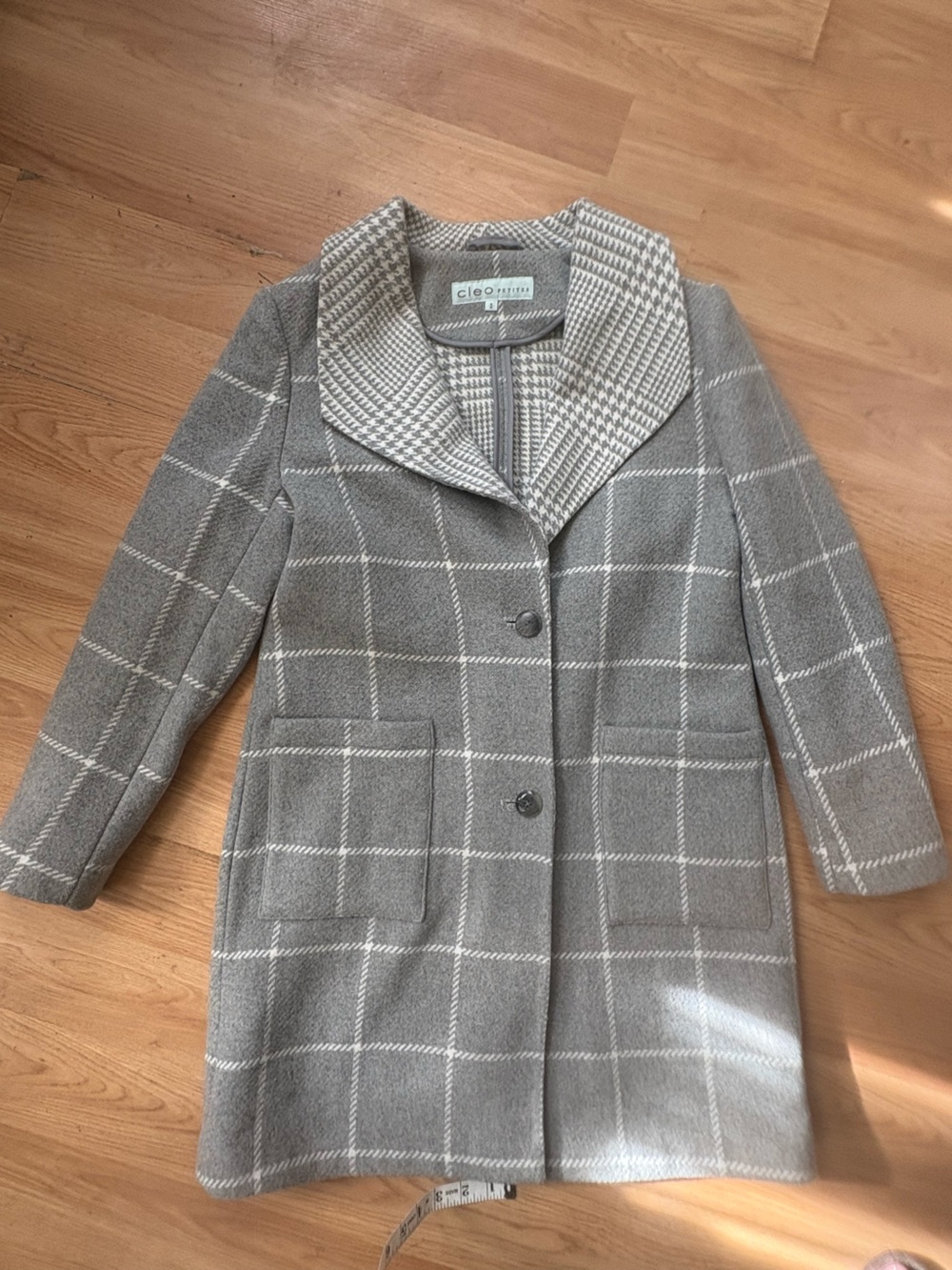 cleo Gray whitenplaid womens Sport Coat wool blend Sz MP